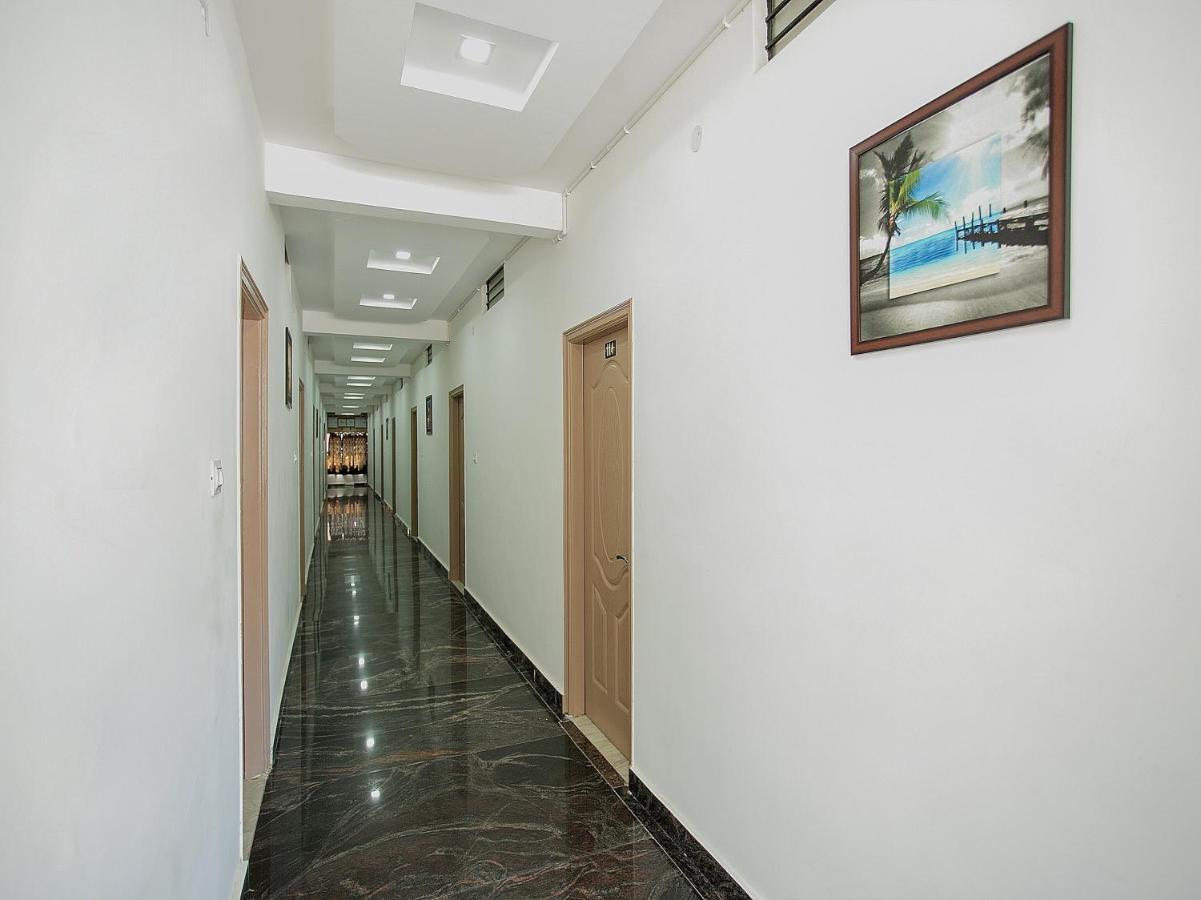 Oyo 11097 Hotel Grand Arabian Бангалор Экстерьер фото