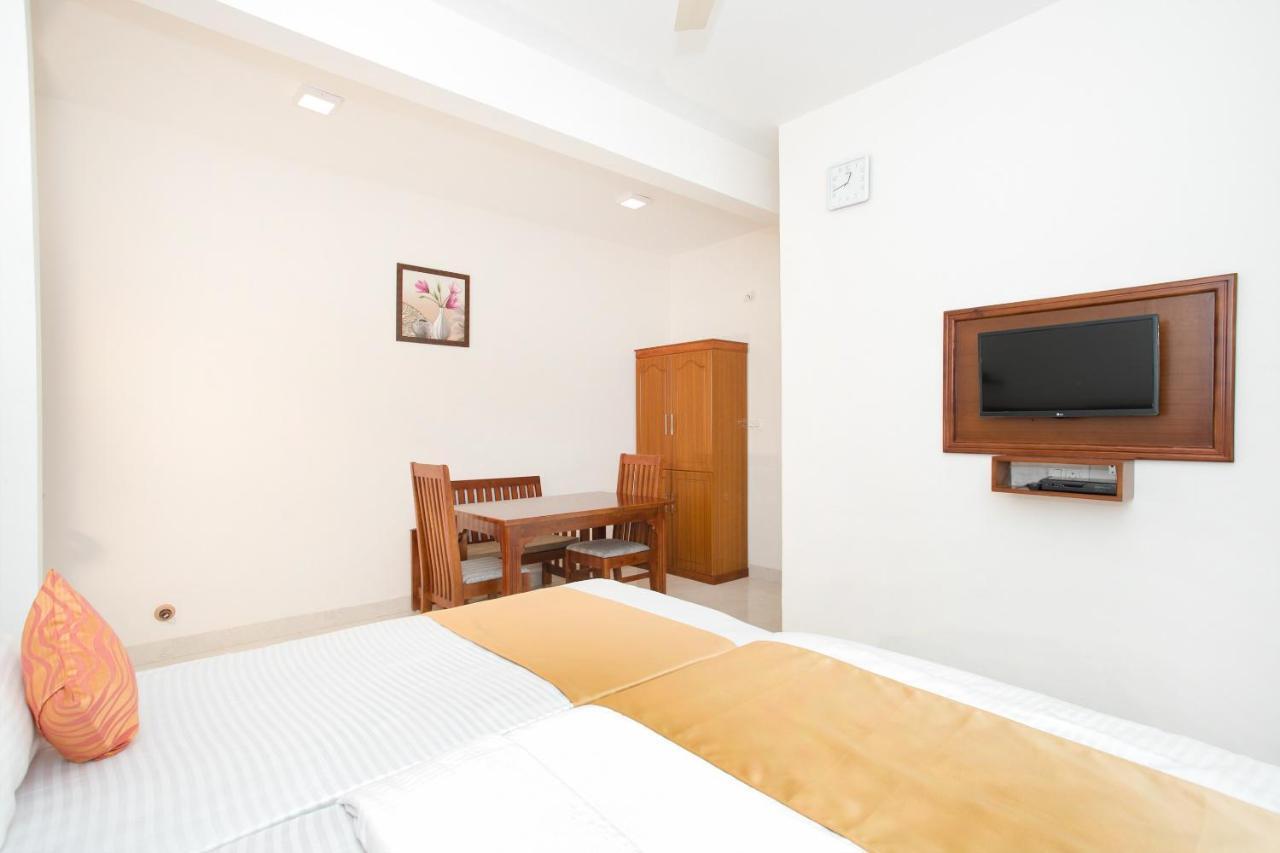 Oyo 11097 Hotel Grand Arabian Бангалор Экстерьер фото