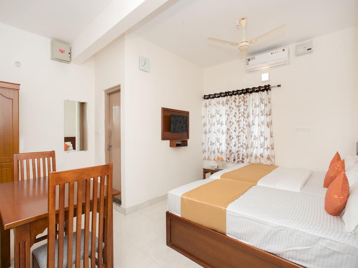 Oyo 11097 Hotel Grand Arabian Бангалор Экстерьер фото