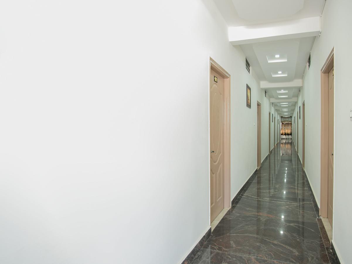Oyo 11097 Hotel Grand Arabian Бангалор Экстерьер фото